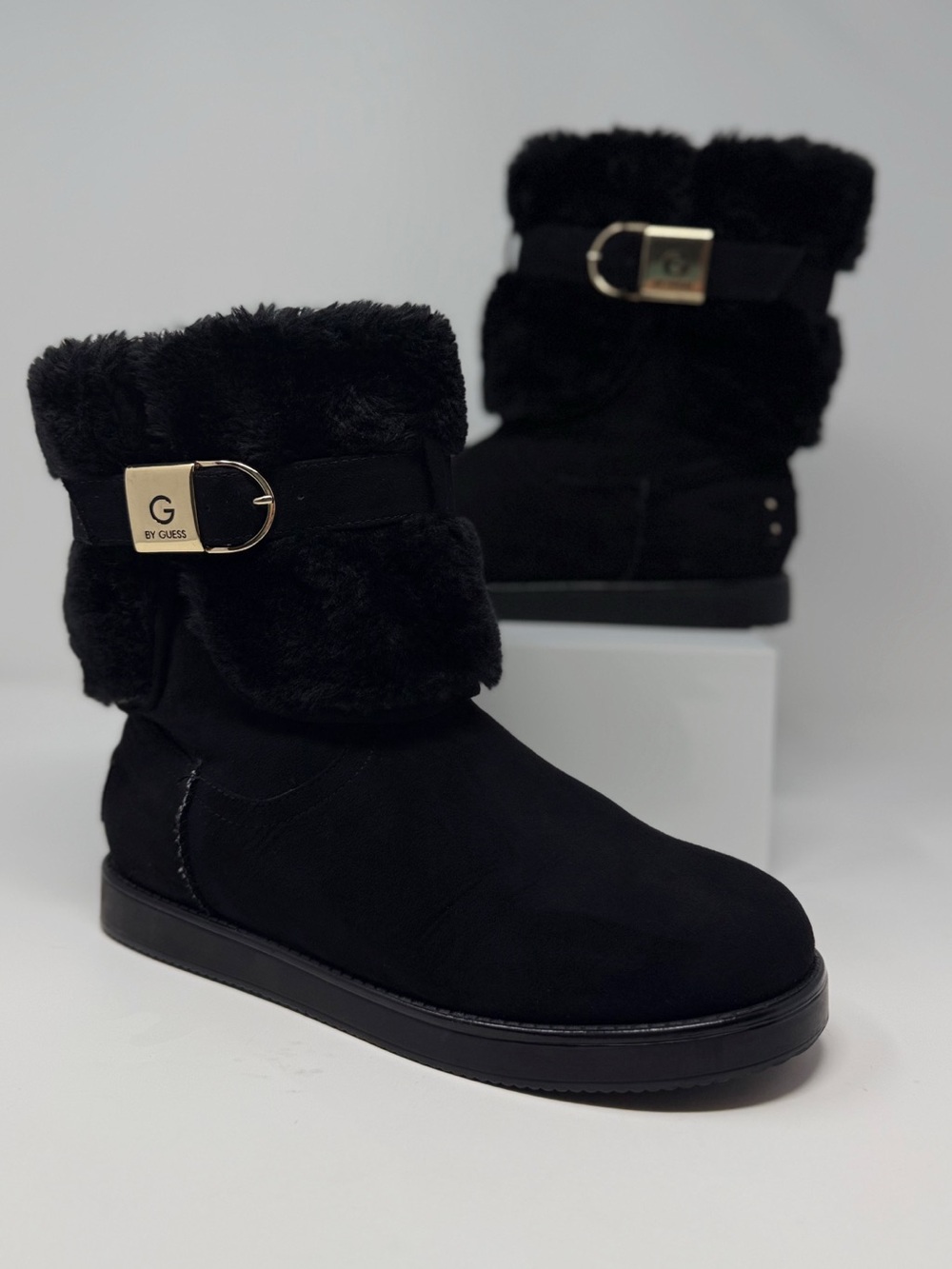 G by Guess Faux Suede Faux Fur Winter Boots Black Women’s Size 7.5M Cozy